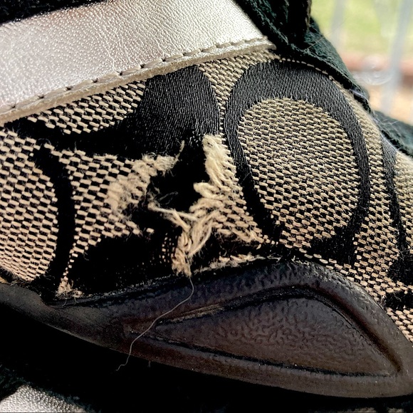 Coach Jayme Signature Sneakers - Picture 9 of 9